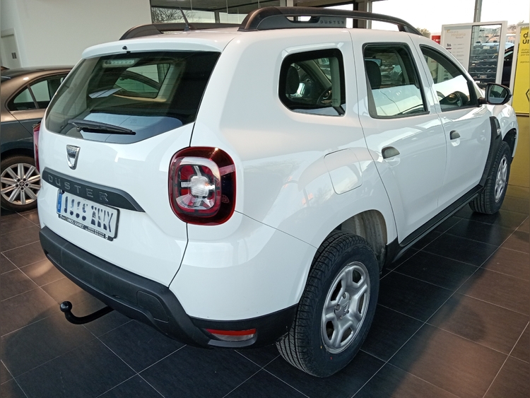 Dacia Duster ESSENTIAL DCI 115CV foto 3